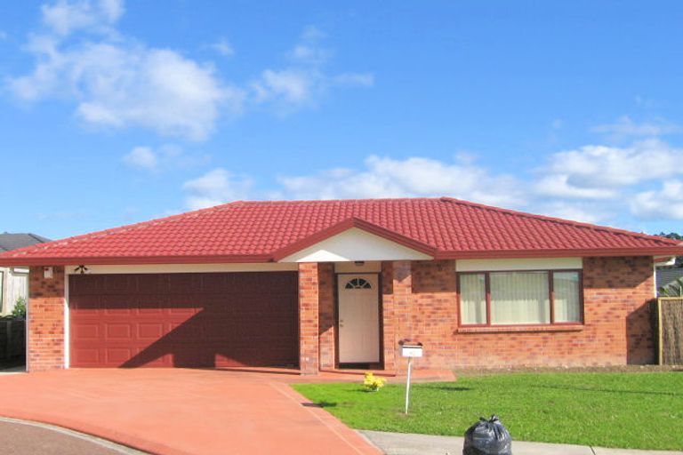 Photo of property in 10 Parkcrest Drive, Henderson, Auckland, 0612