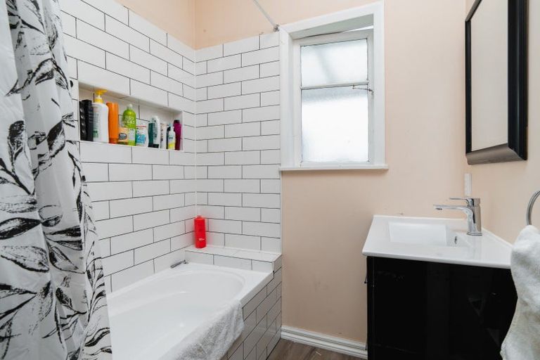 Photo of property in 54 Ravelston Street, Saint Kilda, Dunedin, 9012