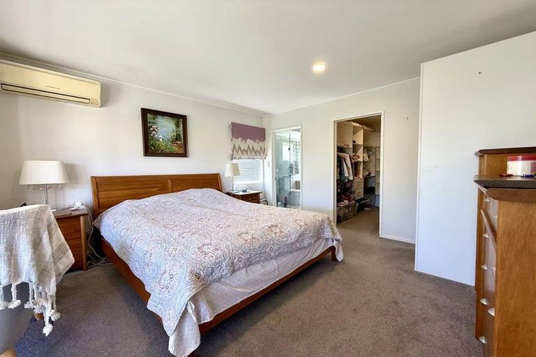 Photo of property in 164 Millhouse Drive, Golflands, Auckland, 2013