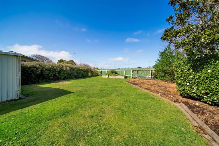 Photo of property in 7 Pacey Avenue, Hawera, 4610