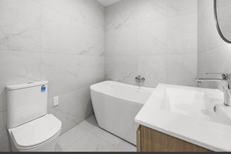 Photo of property in 18 Nanjing Road, Pukekohe, 2120