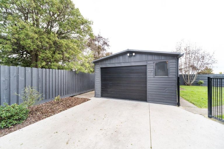 Photo of property in 66 Kaimanawa Street, Kelvin Grove, Palmerston North, 4414