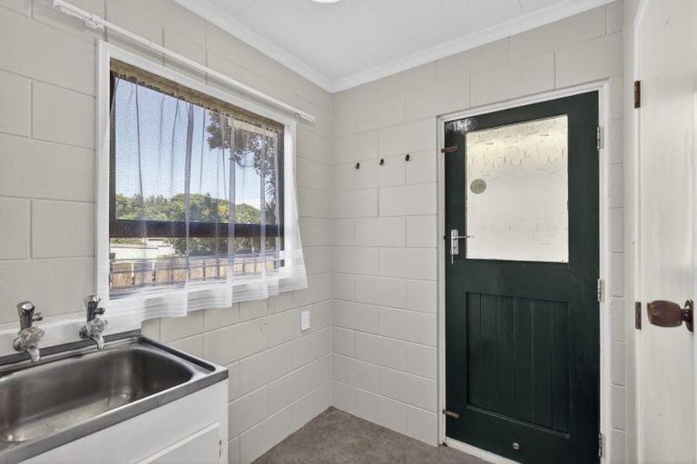 Photo of property in 5a Tahurangi Place, Spotswood, New Plymouth, 4310