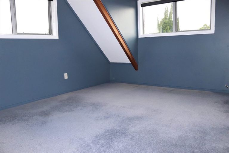 Photo of property in 7a Litchfield Place, Clarks Beach, 2122