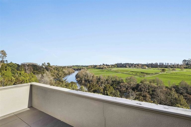 Photo of property in 38 Silva Crescent, Riverlea, Hamilton, 3216