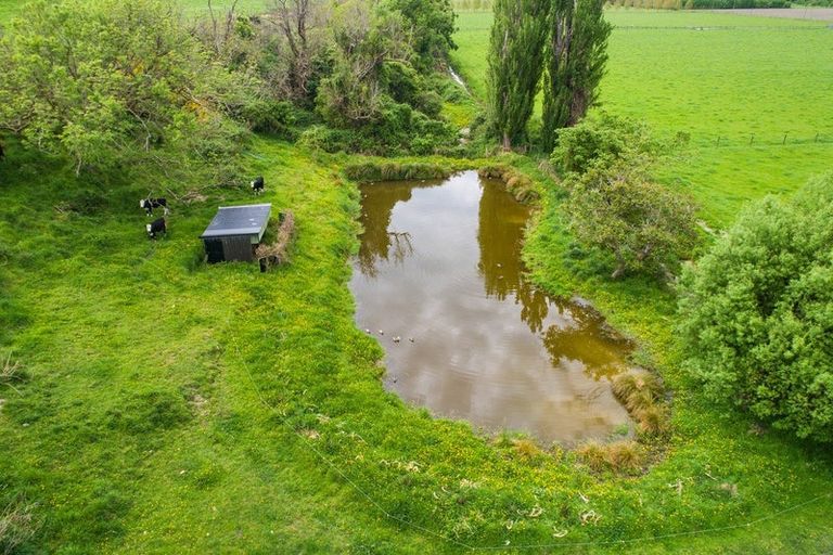 Photo of property in 103 Almadale Road, Cheltenham, Feilding, 4777