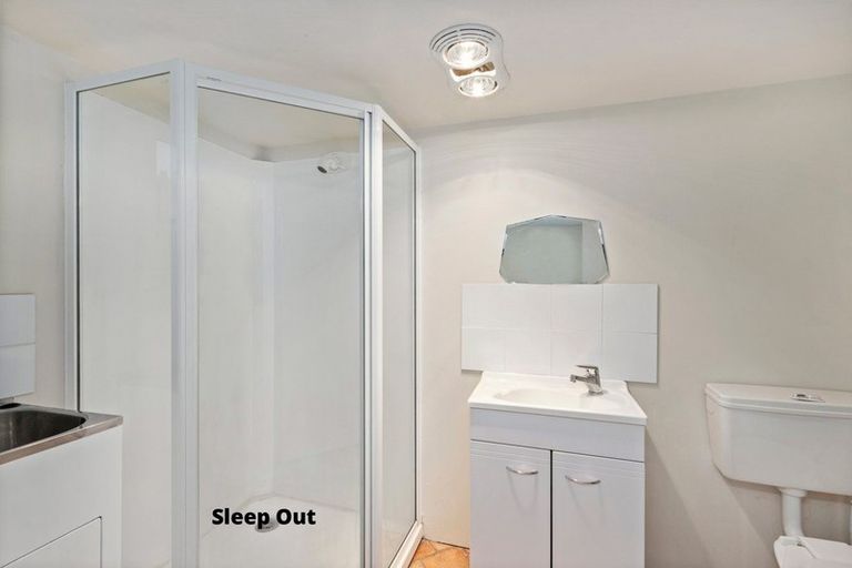 Photo of property in 105 Mcfaddens Road, St Albans, Christchurch, 8052