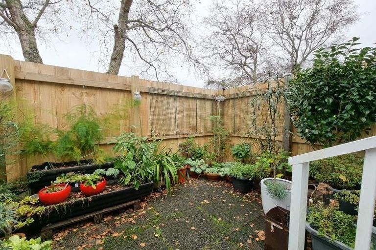 Photo of property in 22a Ranelagh Street, Karori, Wellington, 6012