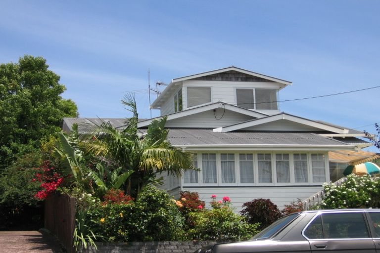Photo of property in 9 Lloyd Avenue, Mount Albert, Auckland, 1025