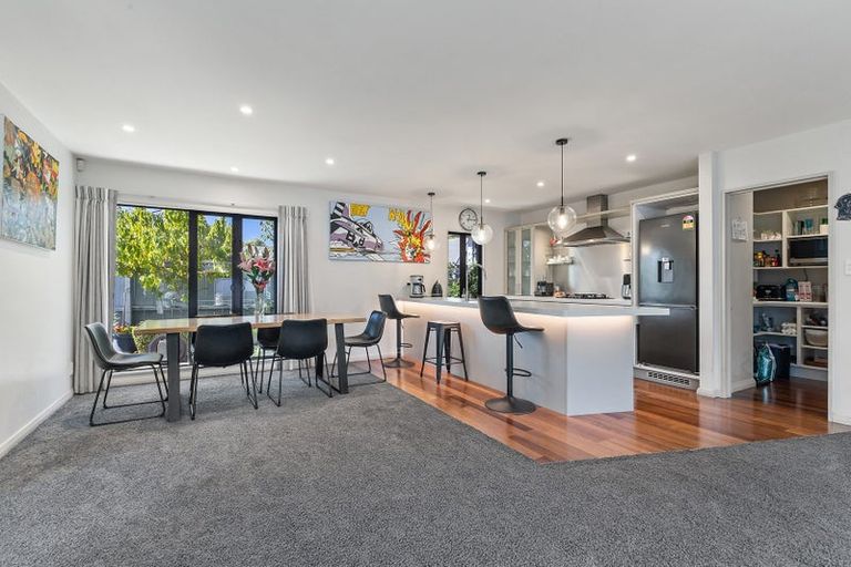 Photo of property in 17 Marsack Crescent, Halswell, Christchurch, 8025