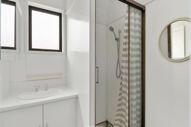 Photo of property in 77b Abberley Crescent, St Albans, Christchurch, 8014