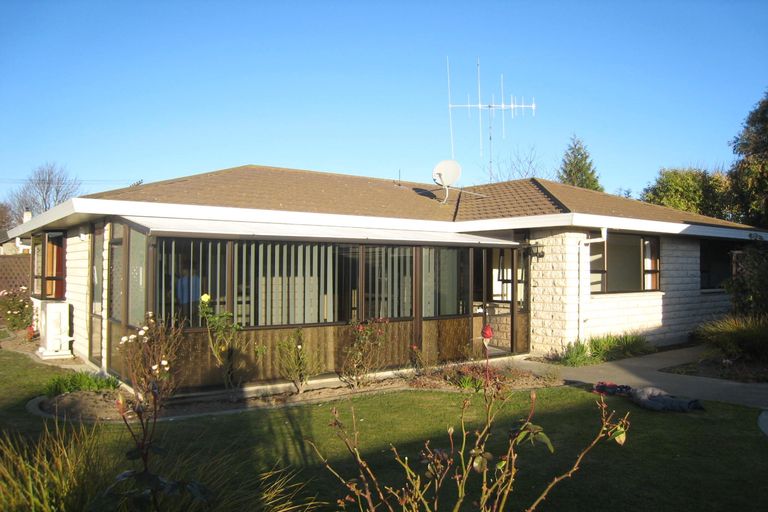 Photo of property in 25 John Street, Temuka, 7920