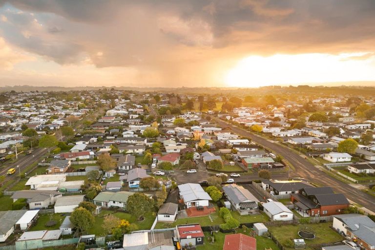 Photo of property in 5 Mckinley Place, Nawton, Hamilton, 3200