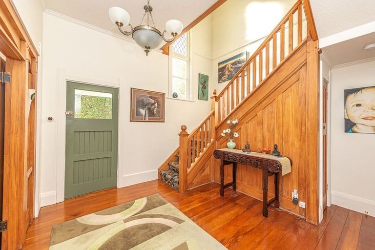 Photo of property in 25 Milne Street, Marton, 4710