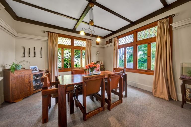 Photo of property in 7 Albion Street, Hawera, 4610