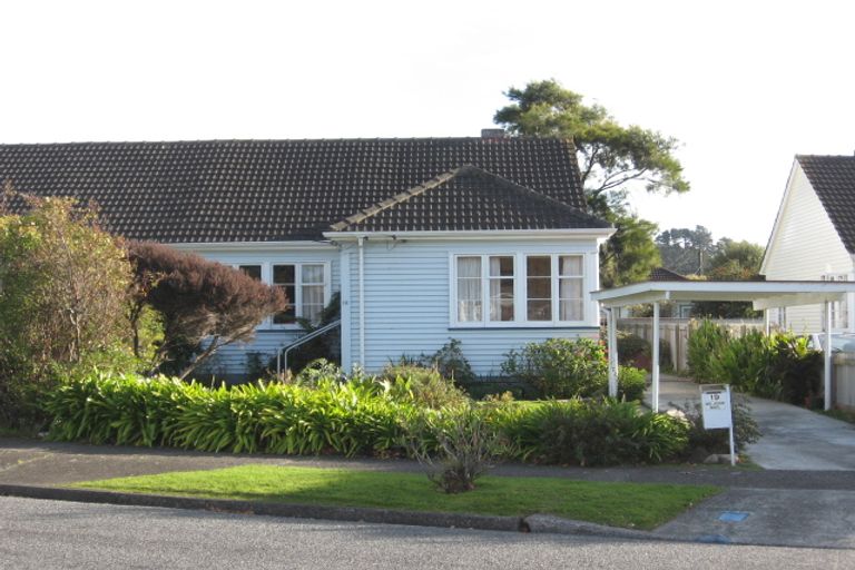Photo of property in 19 Shearer Crescent, Naenae, Lower Hutt, 5011