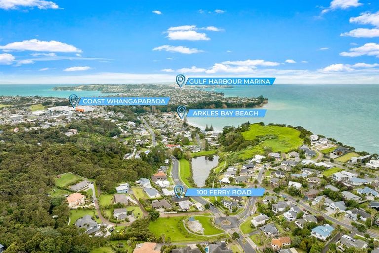 Photo of property in 100 Ferry Road, Arkles Bay, Whangaparaoa, 0932