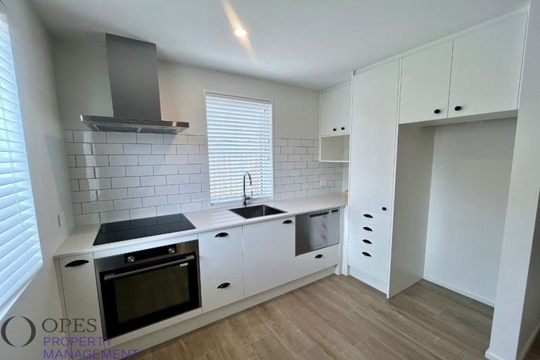 Photo of property in 5/40 New Brighton Road, Shirley, Christchurch, 8061