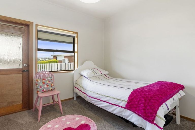 Photo of property in 1 Beverley Place, Waverley, Dunedin, 9013
