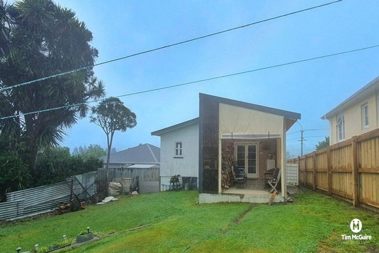 Photo of property in 242 Pine Hill Road, Dalmore, Dunedin, 9010