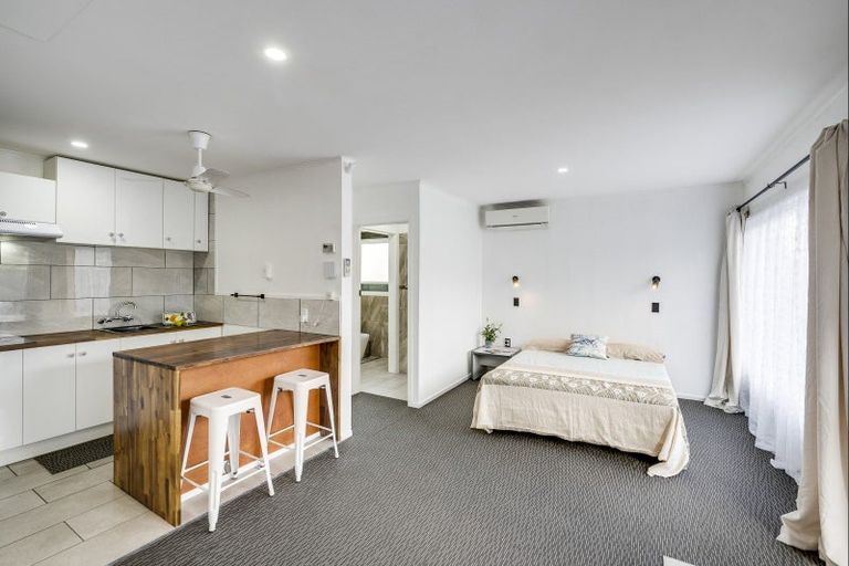 Photo of property in 6/335 Kennedy Road, Pirimai, Napier, 4112