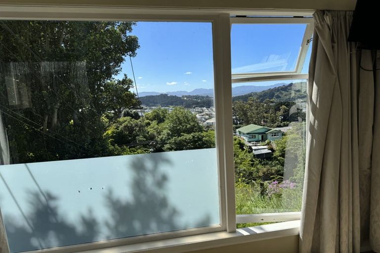 Photo of property in 37 Balfour Street, Mornington, Wellington, 6021