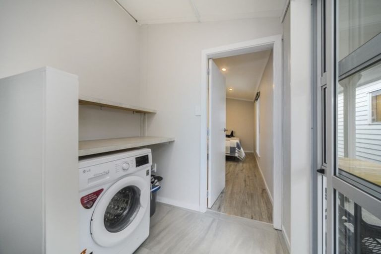 Photo of property in 37 Hammond Street, Bulls, 4818