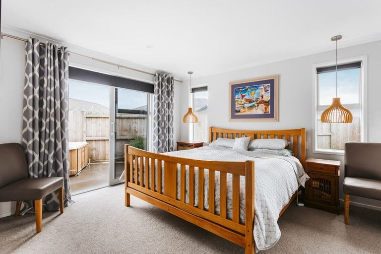 Photo of property in 6 Fuller Street, Papamoa Beach, Papamoa, 3118