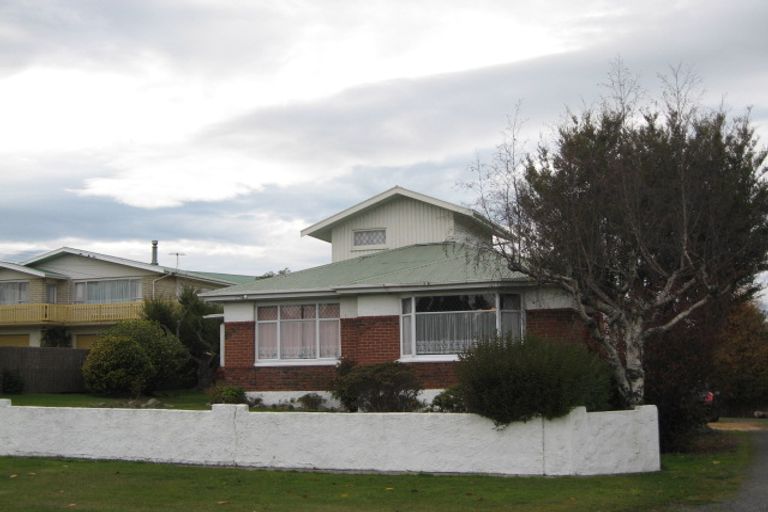 Photo of property in 10 Newarp Street, Balclutha, 9230