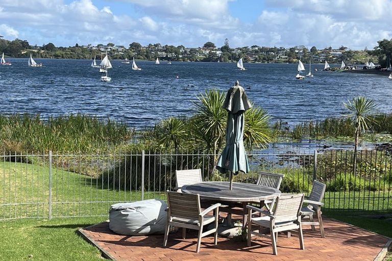 Photo of property in 2/40 Kitchener Road, Milford, Auckland, 0620