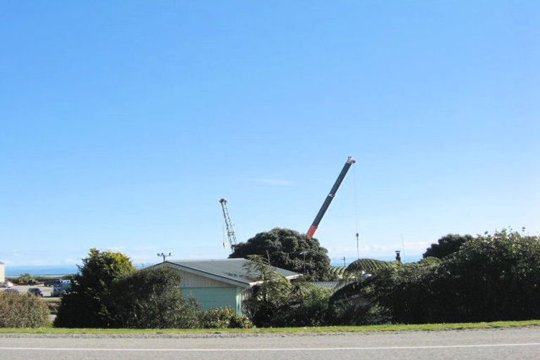 Photo of property in 186 Main South Road, Karoro, Greymouth, 7805