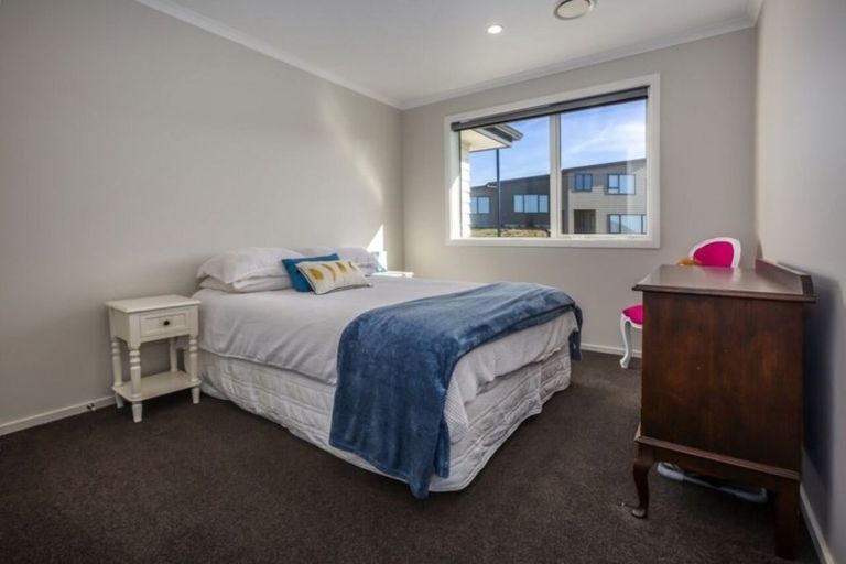 Photo of property in 64 John Burke Drive, Aotea, Porirua, 5024