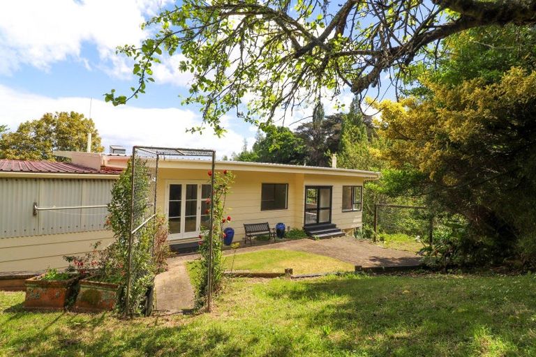 Photo of property in 400 Karaka Road, Thames, 3500