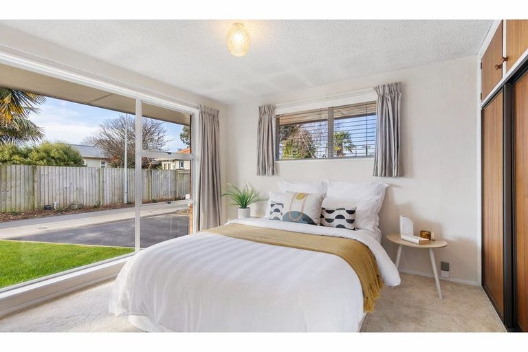 Photo of property in 1/3 Coachman Lane, Opawa, Christchurch, 8023