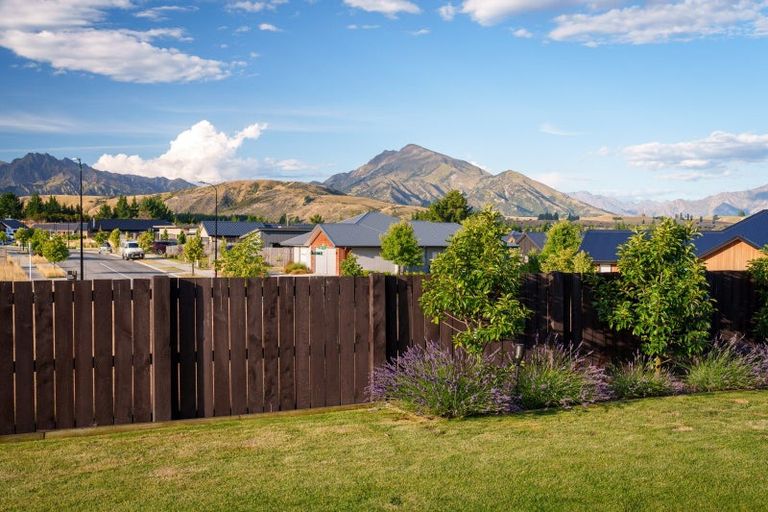 Photo of property in 8 Toru Street, Albert Town, Wanaka, 9305