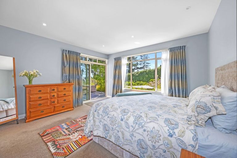 Photo of property in 863 Cashmere Road, Halswell, Christchurch, 8025