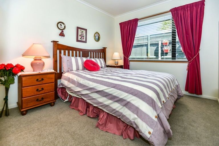 Photo of property in 41 Chedworth Avenue, Bishopdale, Christchurch, 8053