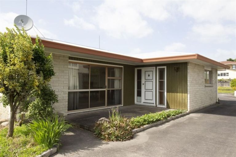 Photo of property in 9 Oxford Street, Tirau, 3410