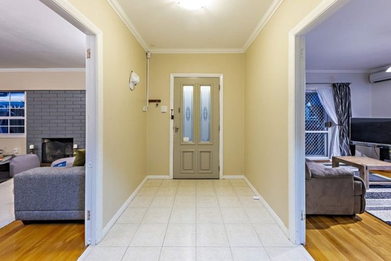 Photo of property in 1/25 Grande Vue Road, Hillpark, Auckland, 2102