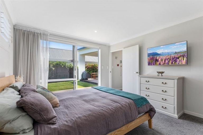 Photo of property in 126 Coast Boulevard, Papamoa Beach, Papamoa, 3118