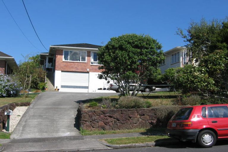 Photo of property in 3 Hepper Street, New Lynn, Auckland, 0600