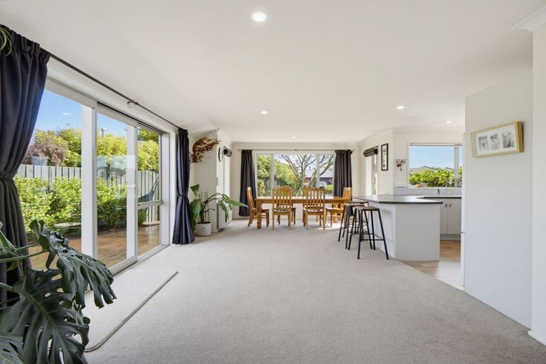 Photo of property in 11 Wyber Place, Kaiapoi, 7630