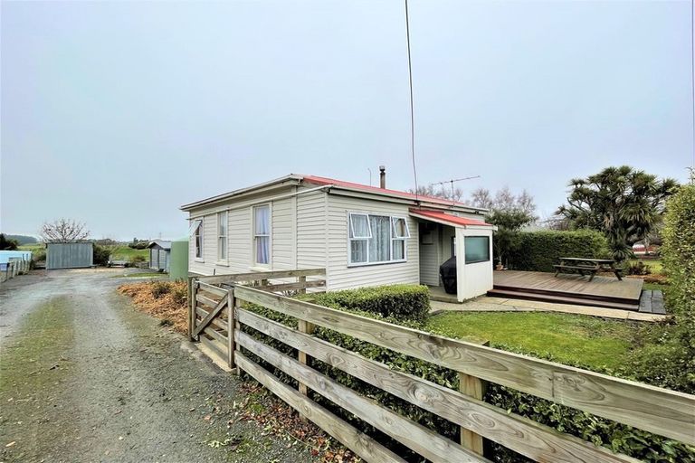 Photo of property in 15 May Street, Waiwera South, Clinton, 9584