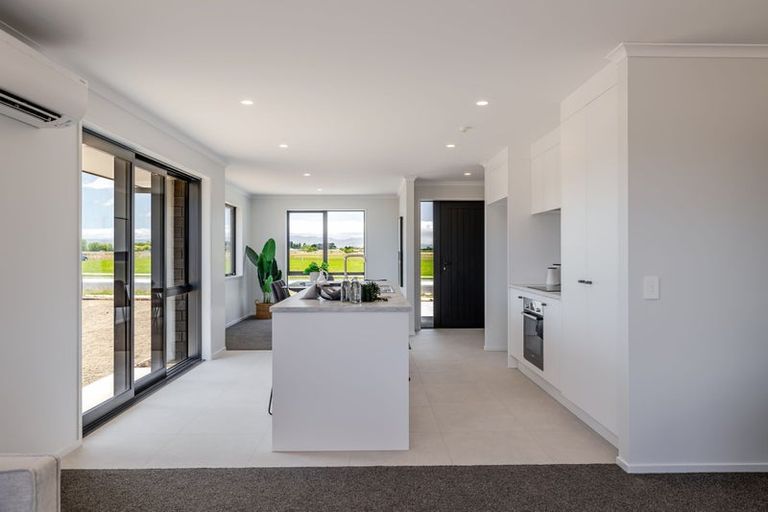 Photo of property in 26 Springwater Drive, Maewa, 4702