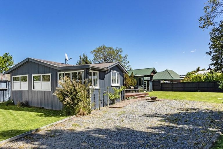 Photo of property in 16 Penfold Square, Leithfield, 7481