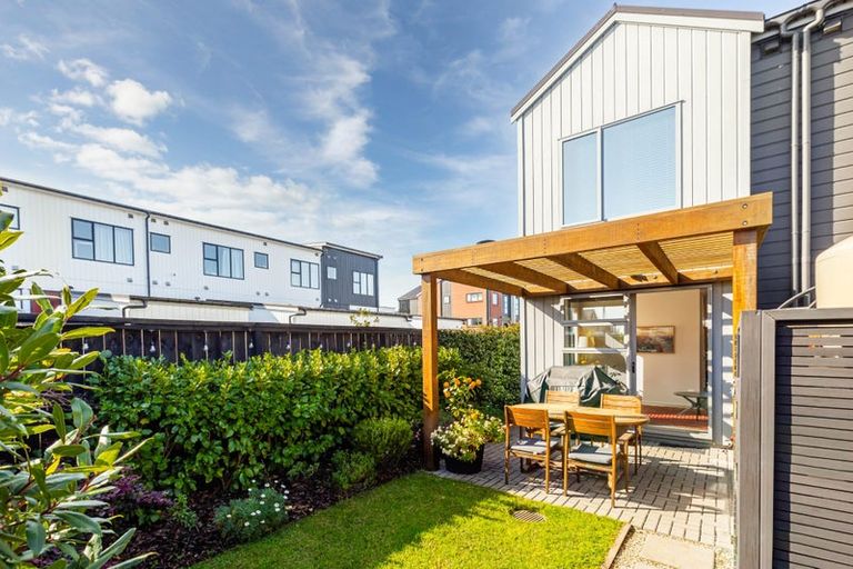 Photo of property in 32 Kauri Amber Road, Westgate, Auckland, 0614