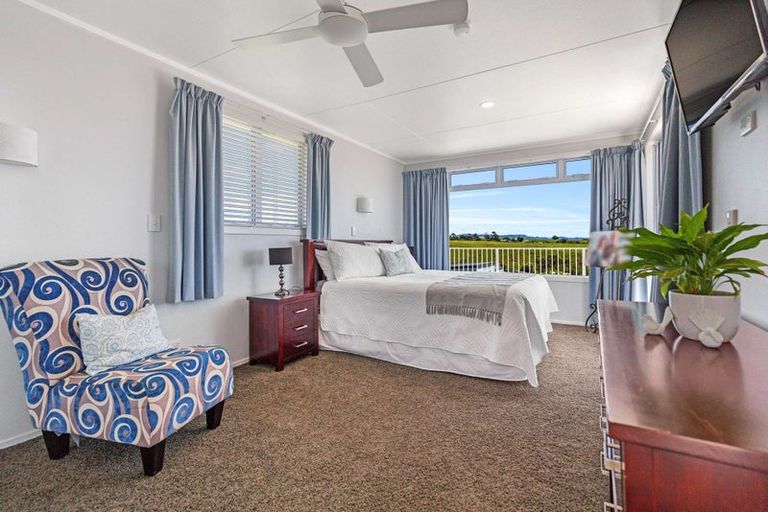 Photo of property in 499 Grahams Beach Road, Manukau Heads, Waiuku, 2684