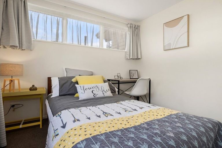 Photo of property in 21 Lenton Street, Aranui, Christchurch, 8061