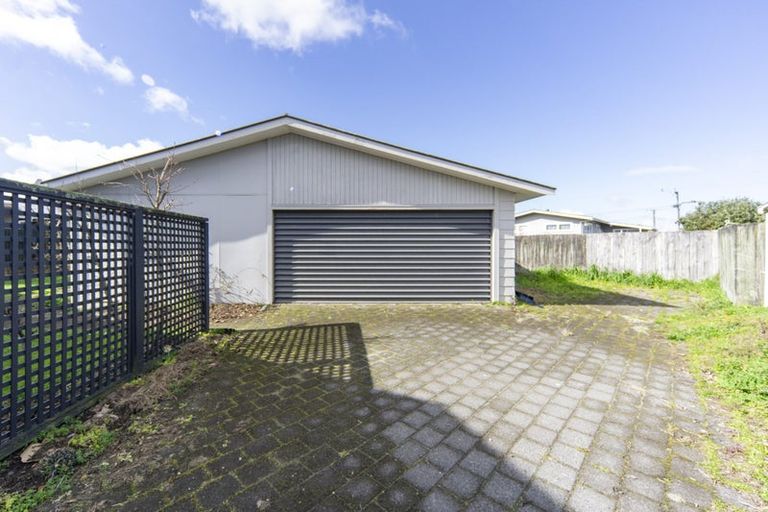 Photo of property in 45 Cecil Street, St Andrews, Hamilton, 3200