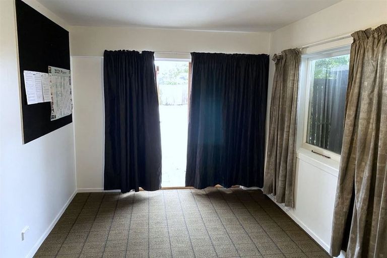 Photo of property in 146a Yaldhurst Road, Sockburn, Christchurch, 8042